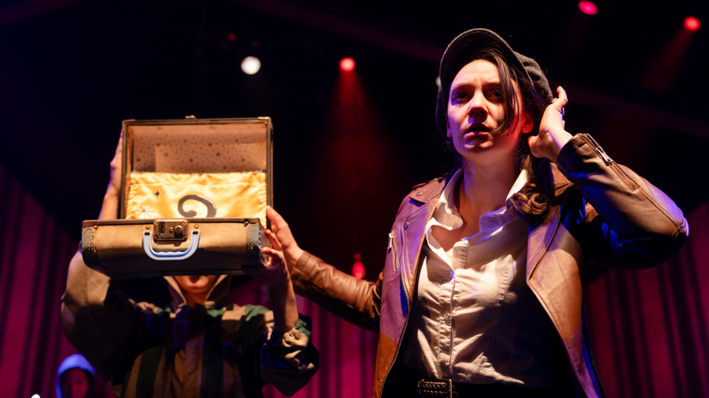 Wendy seeks help from the audience as she decides which path to take moving forward.